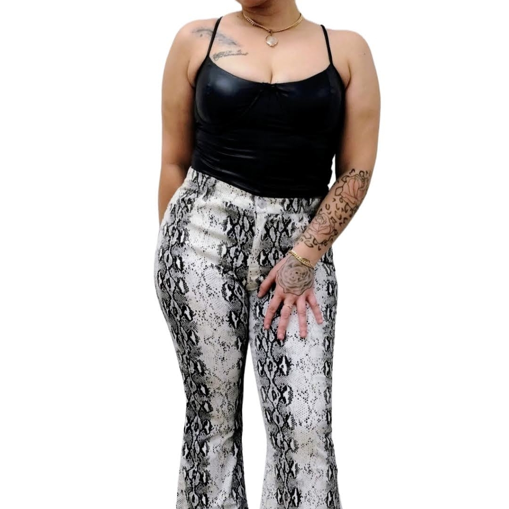 Women's Black and White Snake Print Pants S, M, L